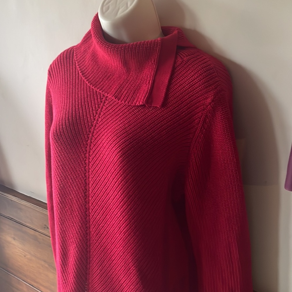 Talbots red split turtleneck - Picture 2 of 4
